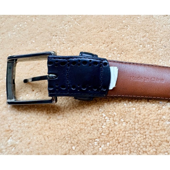 Johnston Murphy Men Black Leather Perforated Dress Belt Wingtip Brogue Buckle 44 - Picture 3 of 7